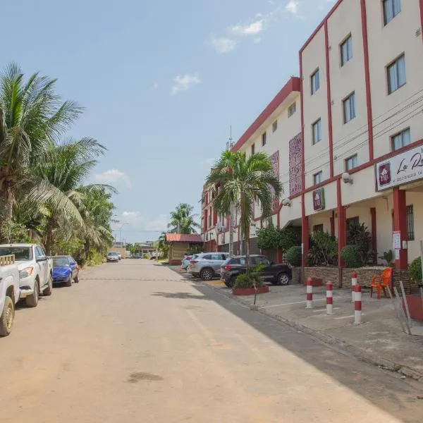 Hôtel La Rose Blanche Abidjan, hotel v destinaci Abidžan