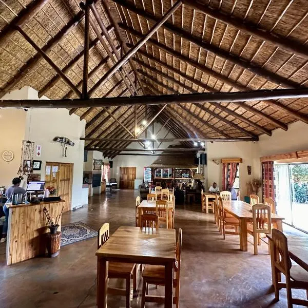 SETLHARE GUEST LODGE, hotel en Ganyesa