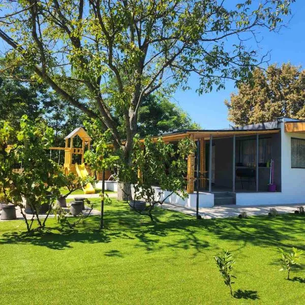 Chillhouse Császárszállás, hotel v destinaci Nyíregyháza