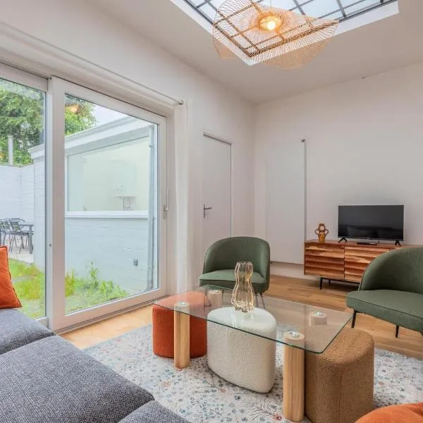 Maison 4 chambres et 2 SDB, avec jardin, Hotel in Lambersart