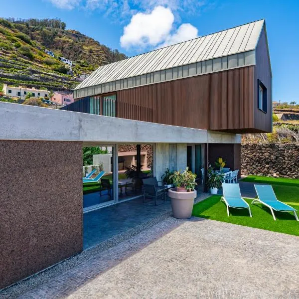 Doca Seca & Casca de Uva, hotel v destinaci Porto Moniz