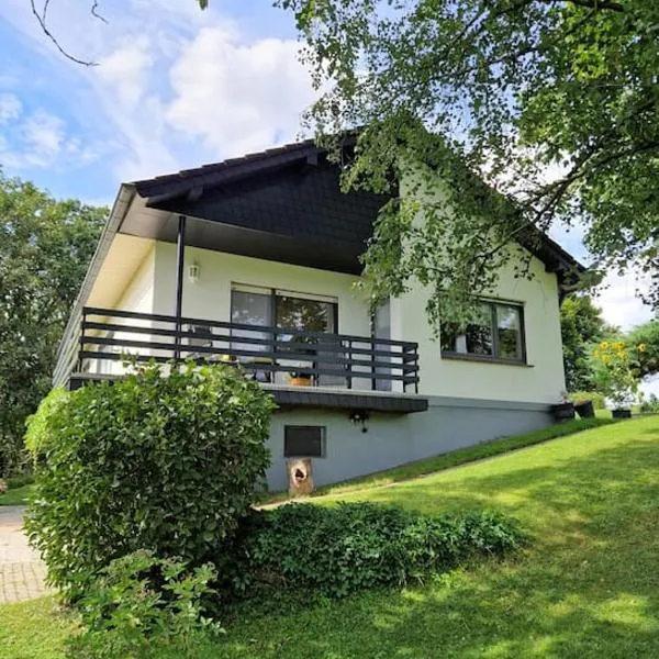 Ferienwohnung Grüne Auszeit, hotel v destinaci Nideggen