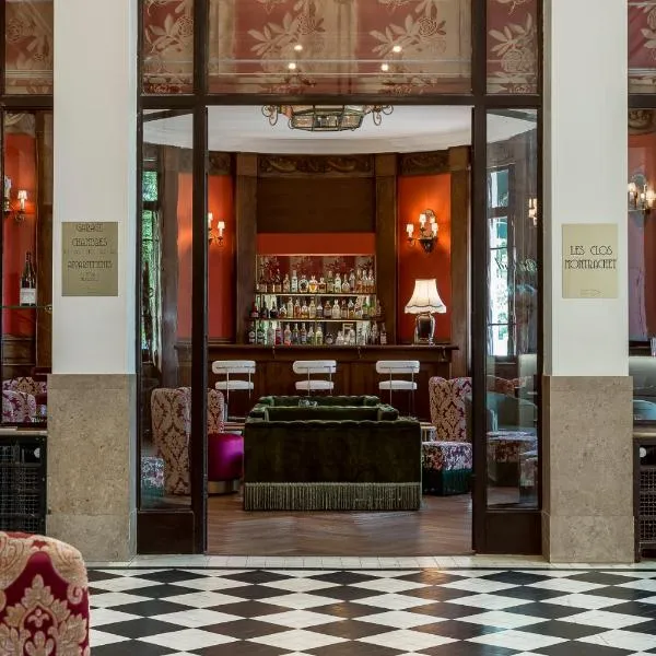Hôtel de la Poste, hotel v destinaci Beaune
