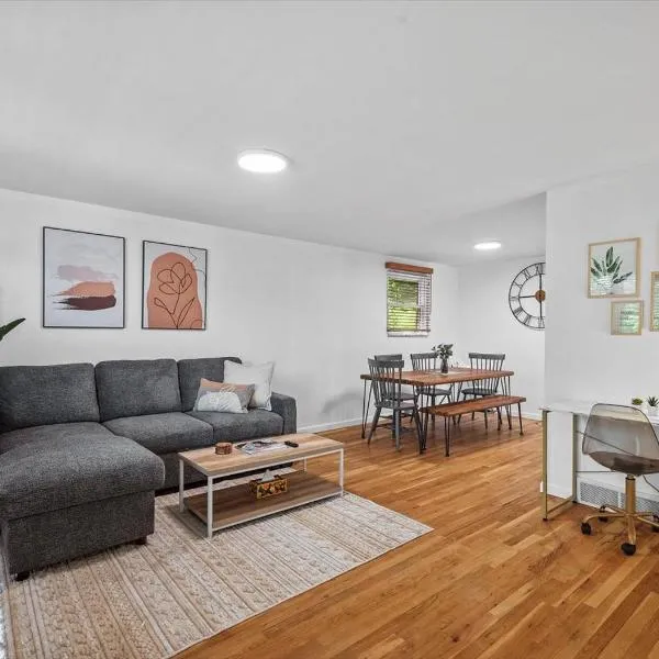 Stylish House near Frick Park, hotel u gradu Pitsburg