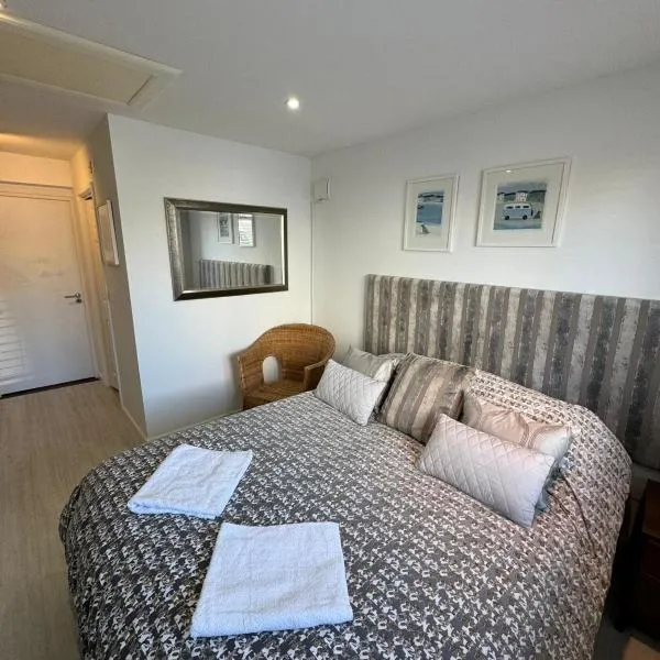 Cosy 1 bed apartment near Crantock beach, hotel v destinaci Crantock