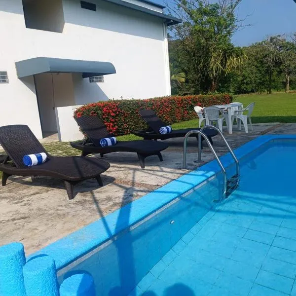 Hotel Los Leones, viešbutis mieste Palenkė