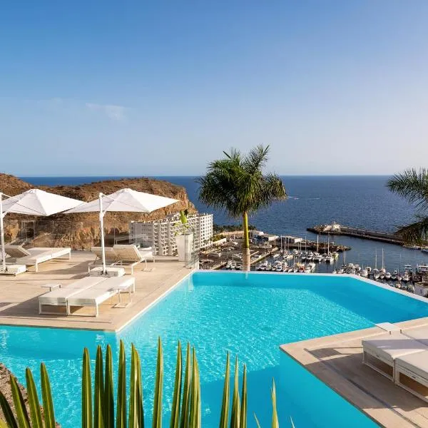 Grand Horizon Luxury Boutique Apartments, hotel em Porto Rico