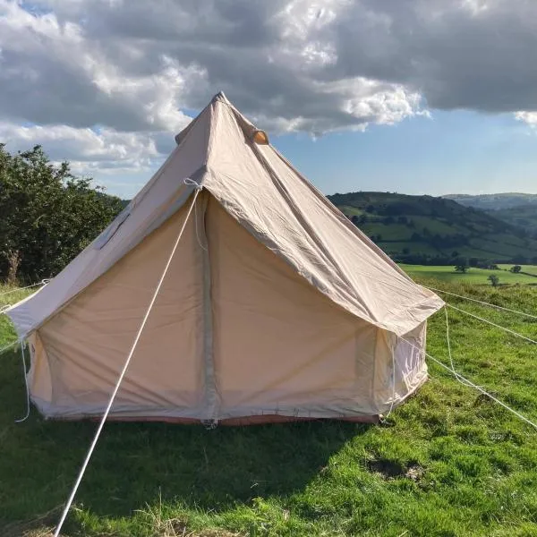 Fair View Bell Tent, hotel in Oswestry