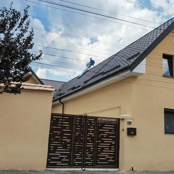 Casa Ramo, hotel v destinaci Râşnov