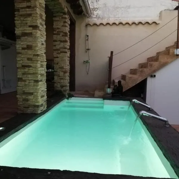 Ala Pa cá, hotel in Miajadas