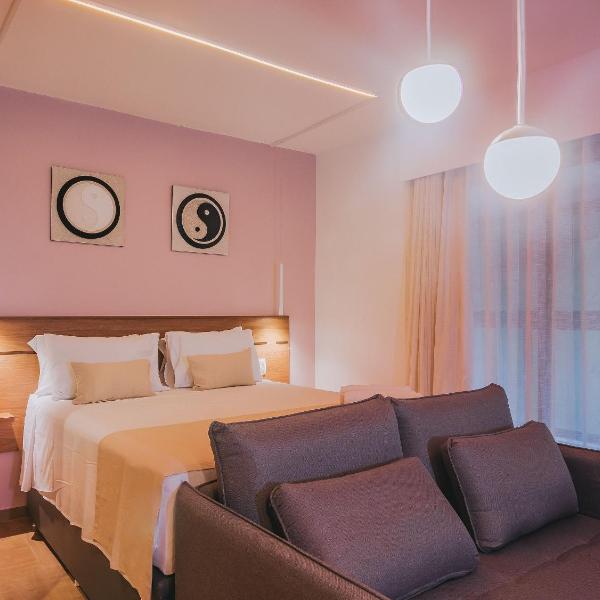 Quarto e sala a 250m da Praia do Porto da Barra - Foto 2
