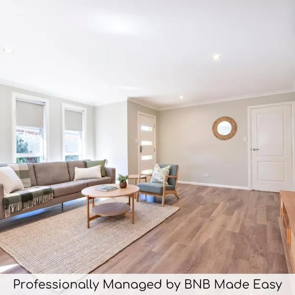 Grevillea Court - Close to Zoo, Firepit & BBQ, hotel in Dubbo