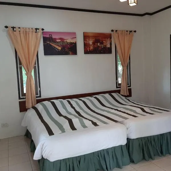 บ้านพาสุขรีสอร์ท, hotel v destinaci Pai