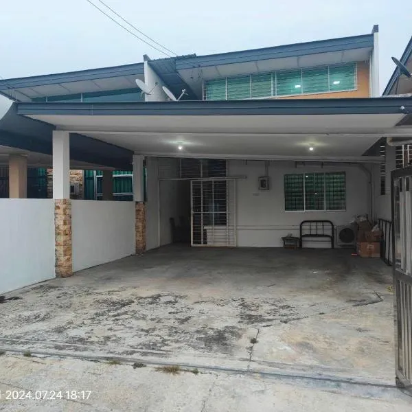 MIEA Guesthouse, hotel in Keningau