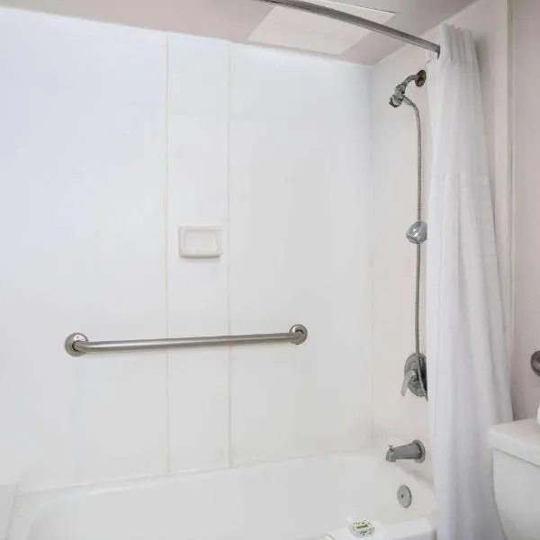 코코아 비치에 위치한 호텔 La Quinta Inn by Wyndham Cocoa Beach-Port Canaveral