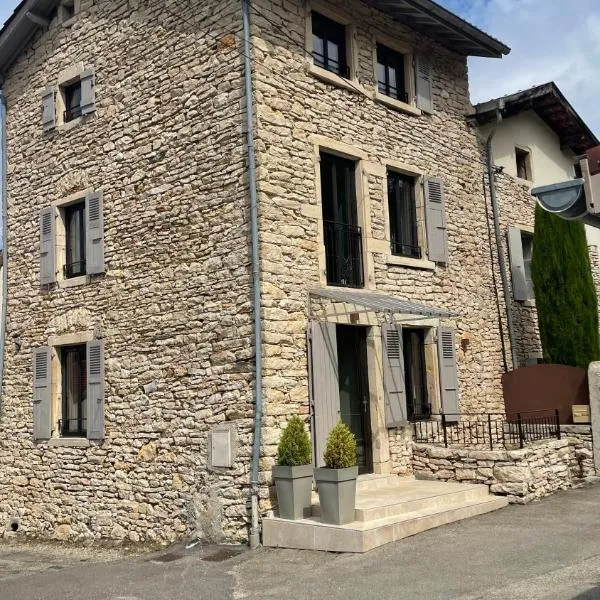 La maison de Mounette, hotel v destinaci LʼIsle-dʼAbeau