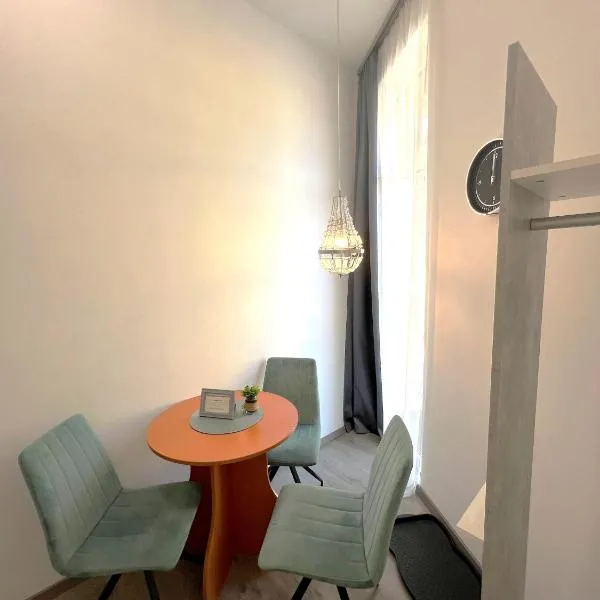 Star Apartment 2, khách sạn ở Komárom