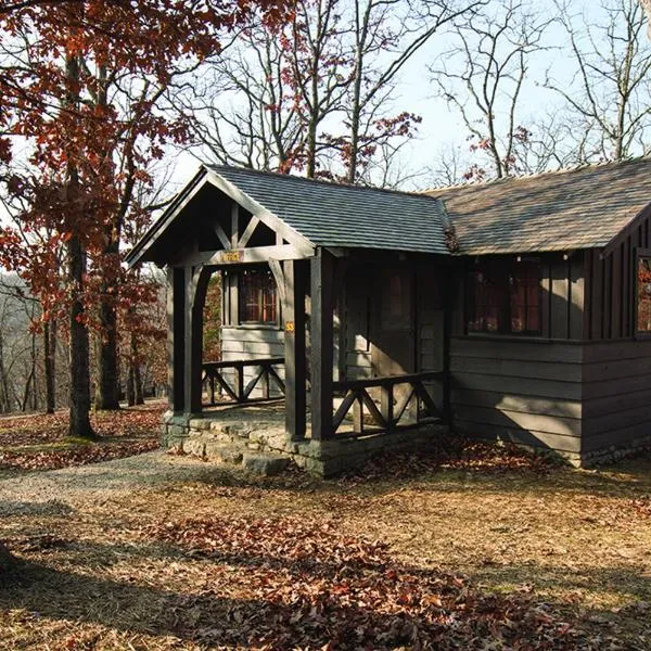 Camp Pin Oak, hotel v destinaci Kaiser