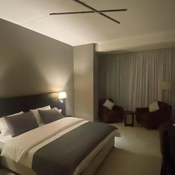 365 UrbanLiving, hotel v destinaci Byblos