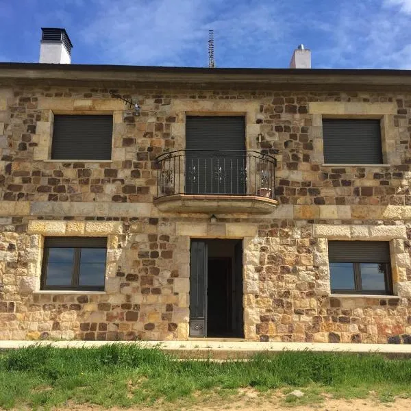 Casa Enrique Soria, hotel v destinaci Santervás de la Sierra