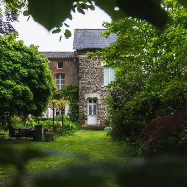 Maison d'hôtes La bien-Aimée, hotel v destinaci Montrevault