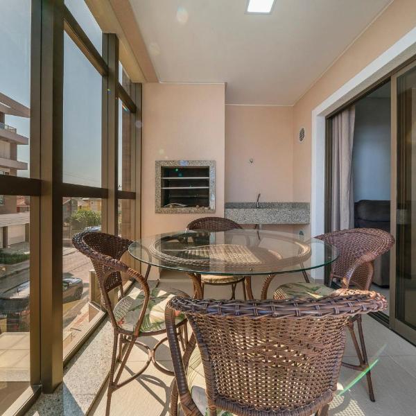 Apartamento com 02 dormitórios