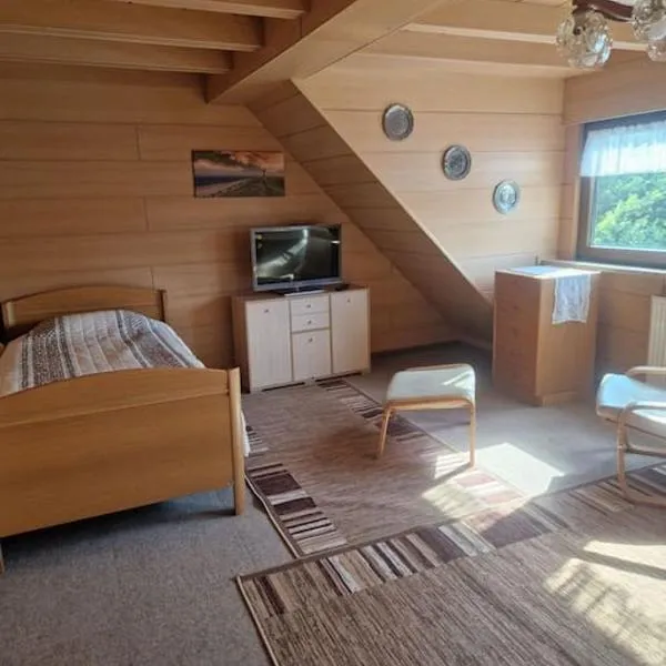Appartement mit 2 separaten Schlafzimmern, hotel in Herten
