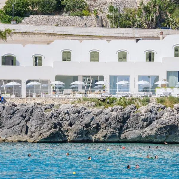 Hotel La Roccia, hotel v destinácii Castro di Lecce