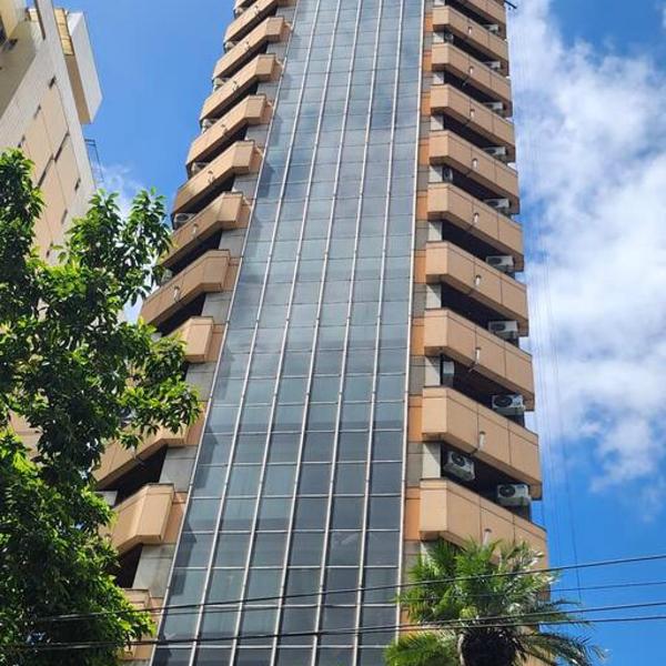 Max savassi lindo flat
