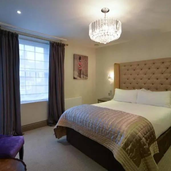 The George at Backwell, готель у Бристолі