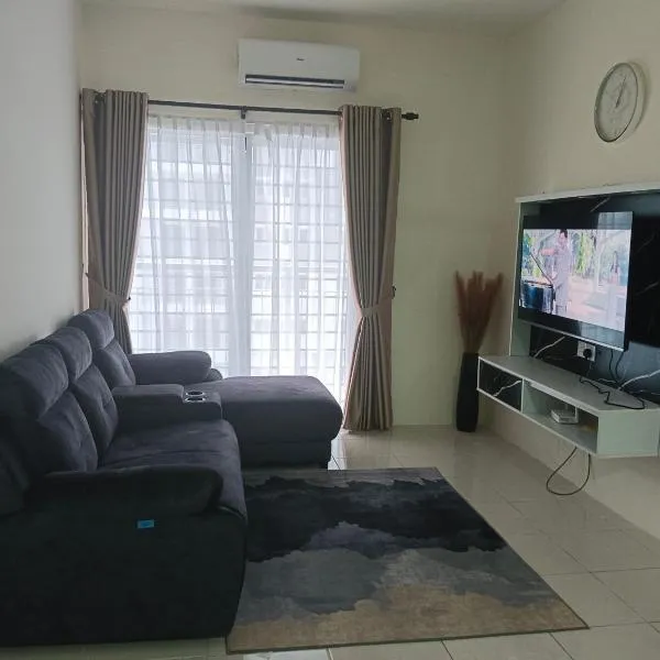 Homestay melody Puncak alam, hotel in Bandar Puncak Alam