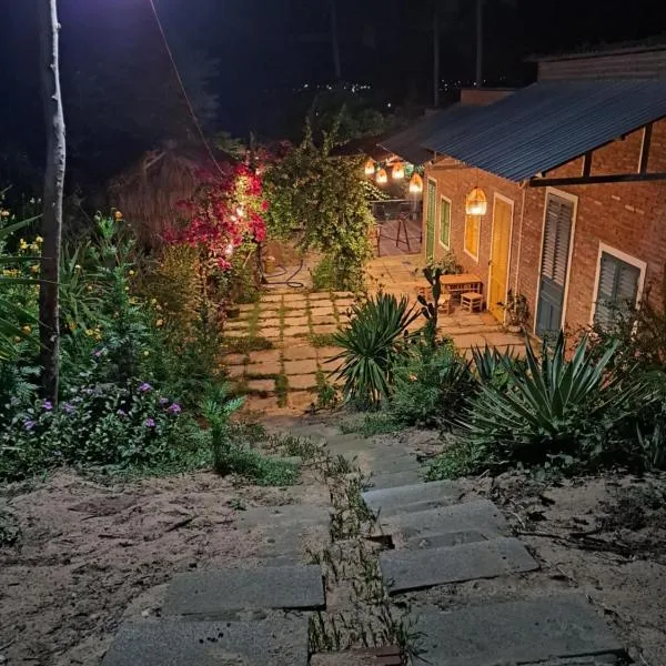 Homestay Dat Phu, hotel v destinaci Tuy Hoa