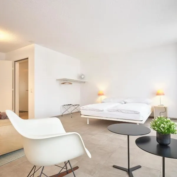 Apartments by Hotel Astoria, מלון באולטן