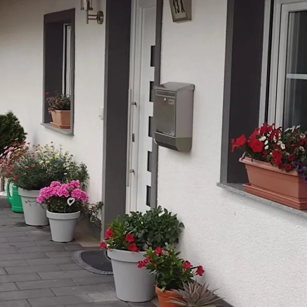 Nettersheim में, होटल Ferienwohnung Blumenparadies