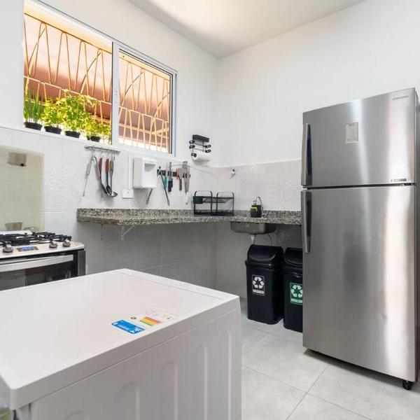 Casa com jardim perto do parque - Foto 4