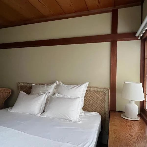 Retreat Guest House Surya - WOMEN's only -, hotel v destinaci Kawazu