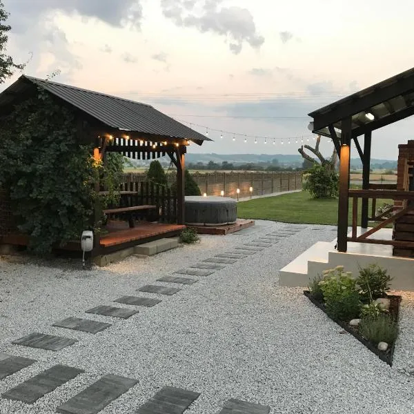 Agroturystyka Gorajeckie Roztocze, hotel v destinaci Górajec Zastawie
