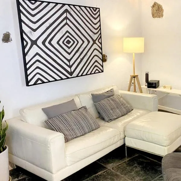 Luana House, khách sạn ở Teguise