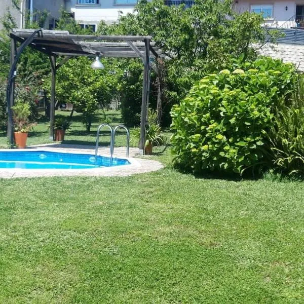 Loft Garboa, hotel v destinaci Vilaboa