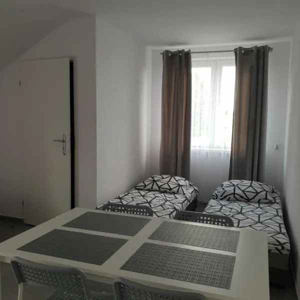 Noclegi u Reni, hotel v mestu Piotrowice