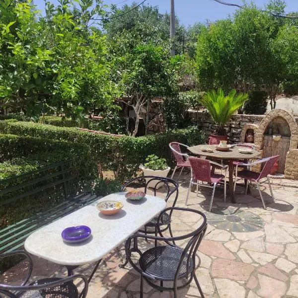 Villa Mitsi Sarande, hotel v destinaci Sarandë