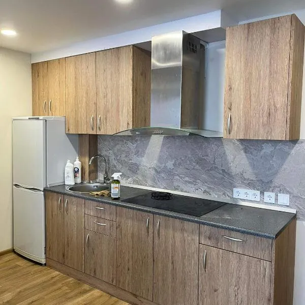 Apartamentai prie Zakso kalno, hotel in Telšiai