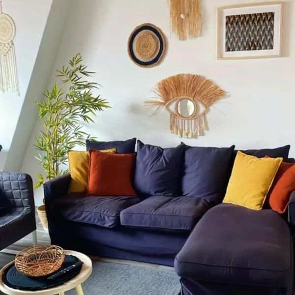 Cosy place near Atomium with parking, hotel v destinaci Vilvoorde