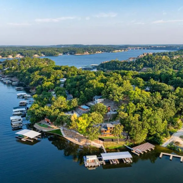 Sunset Beach Resort, hotel in Osage Beach