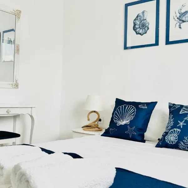 Mirem Boutique Apartments, Central Apartments, hotel sa Ofrínion