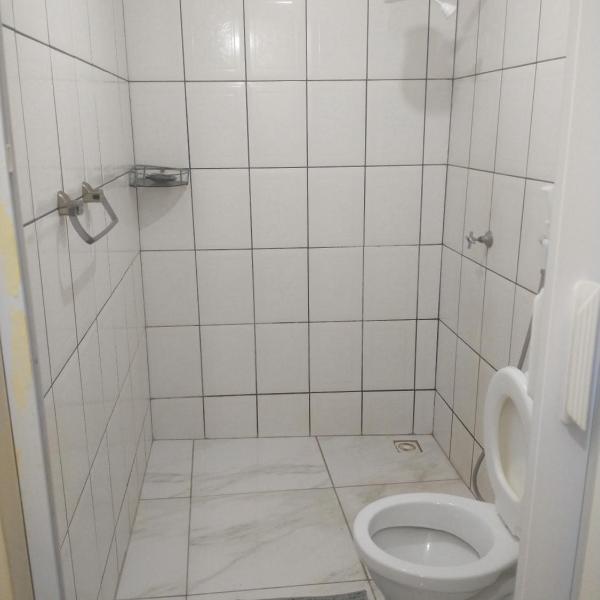 Apartamento 2 Quartos com Garagem e Ar Condicionado próximo do centro 3km - Foto 3