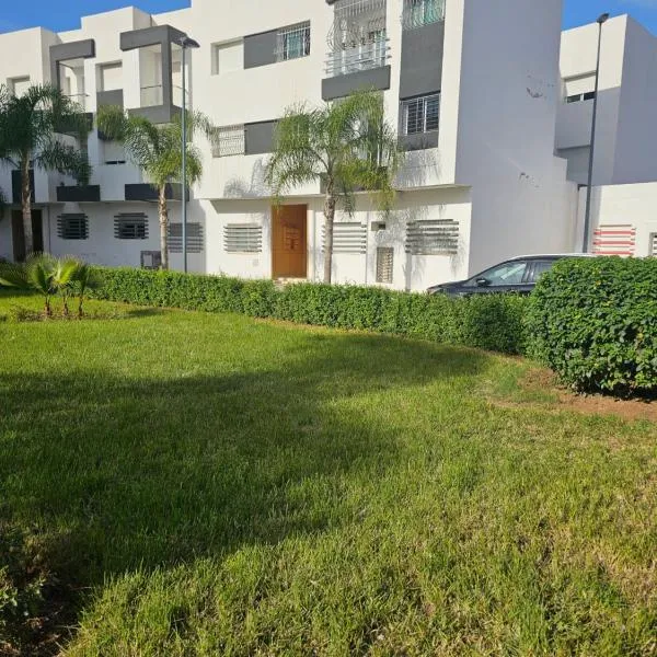 Appartement bien équipé, hotel in Kenitra