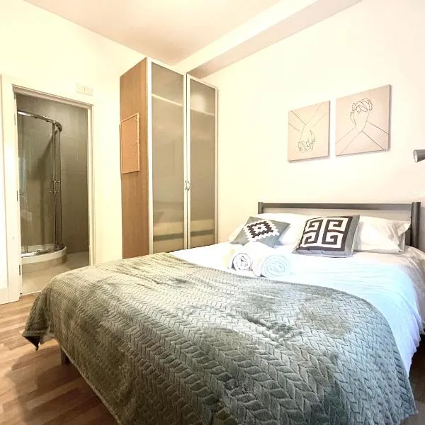 Olympia Apartments - 2 bed, 2 bath, hotelli Lontoossa