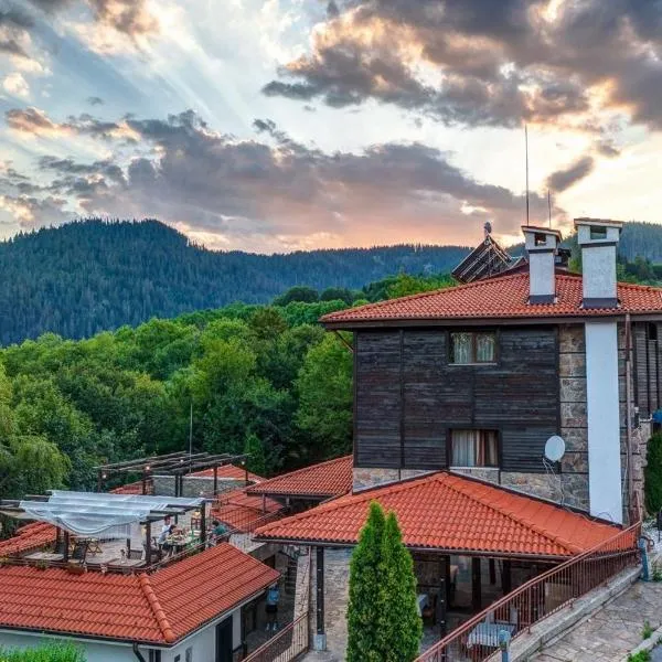 Hotel Smilen, hotel v destinaci Smoljan