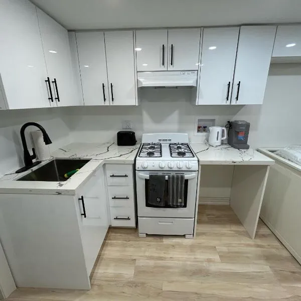 Brand New Studio Apartment, hotel v destinaci Hamilton